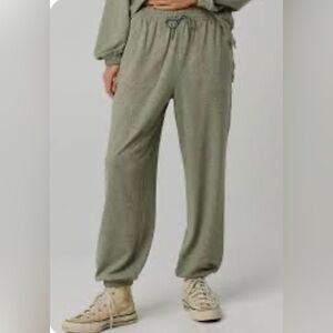 American Eagle Outfitters Olive Green Joggers
